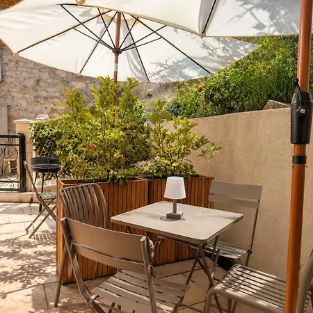 Casa Di Babbo Apartment