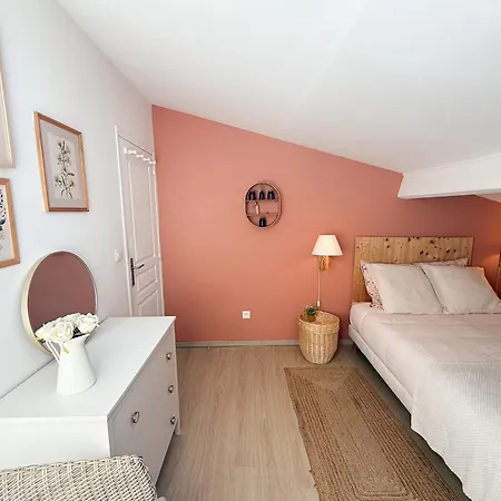 Casa Di Babbo Apartment *