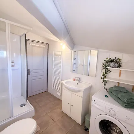 Casa Di Babbo Apartment